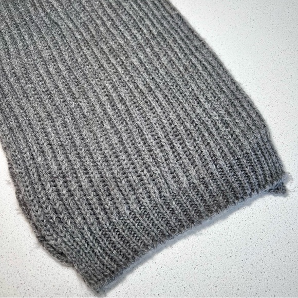 JCPENNY Cable Knit Long Scarf Gray Warm Soft Ribbed Thin Fall Winter Fuzzy Light - Picture 5 of 13